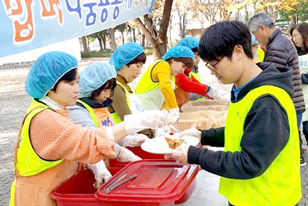 상담심리학과 동아리 ‘함나담’ 수년간 밥퍼봉사로 표창 수상